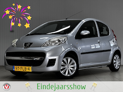 Peugeot 107 - 1.0-12V Millesim 200/ 5-DRS/ Airco/ Radio+AUX/ Elek.Pakket/ C.V.Afstand/ Isofix/ Metallic