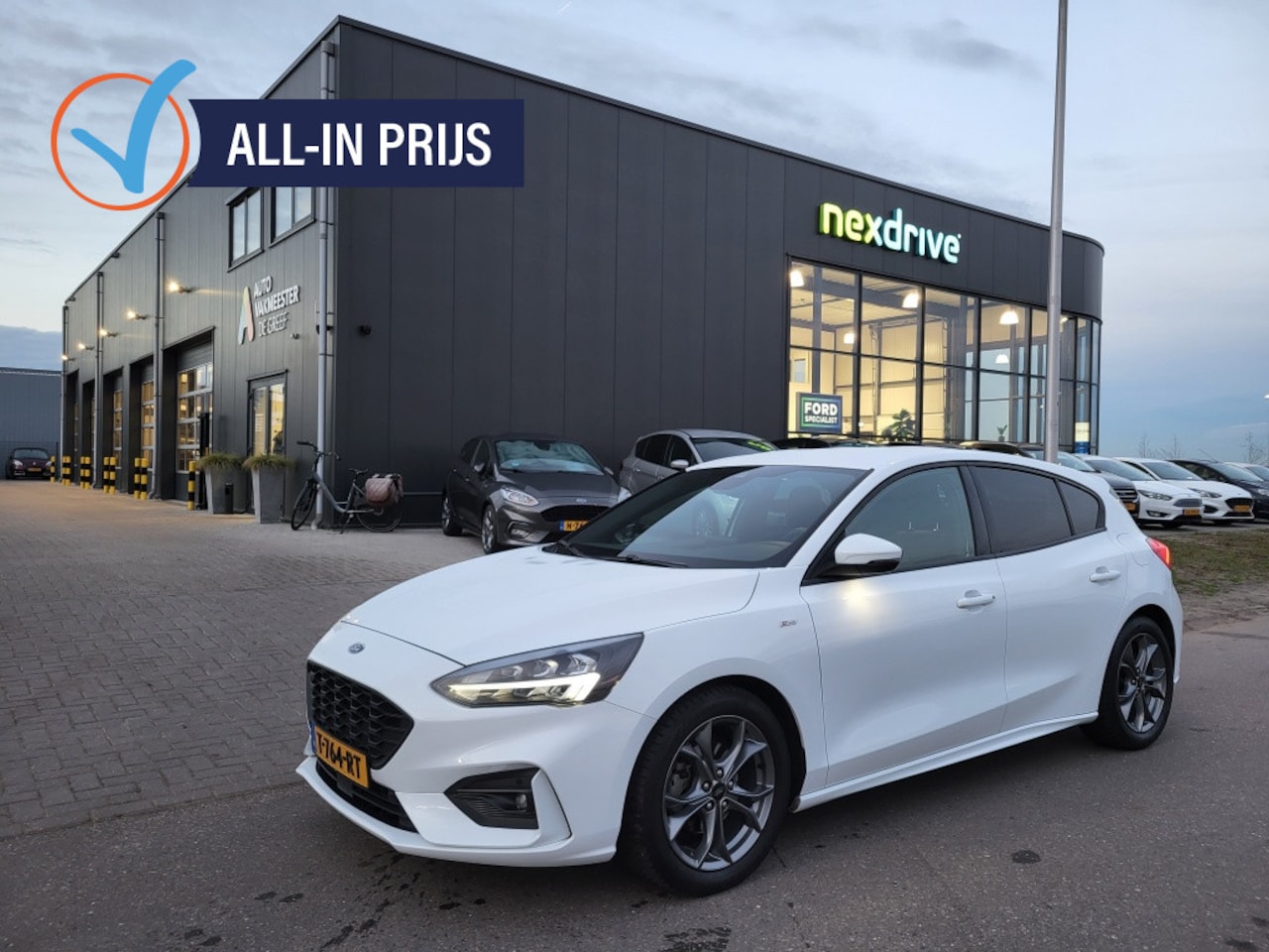 Ford Focus - 1.0 Ecoboost 125 pk Autmaat ST-Line - AutoWereld.nl