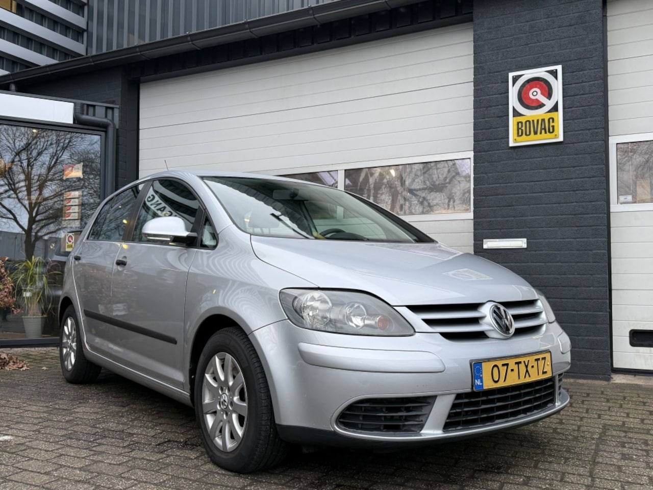 Volkswagen Golf Plus - 1.6 FSI Comfortl.Bns - AutoWereld.nl
