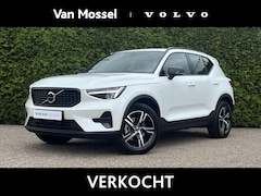Volvo XC40 - B4 Plus Dark Trekhaak | Pilot Assist | Camera | Stuurverwarming | BLIS | H&K Audio | Keyle
