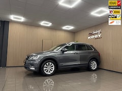 Volkswagen Tiguan - 1.4 TSI Comfortline Business * 1e Eig / Carplay / LED / ACC / Navigatie / NL Auto