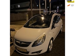 Opel Corsa - 1.4-16V Color Edition Cruisecontrol Airco