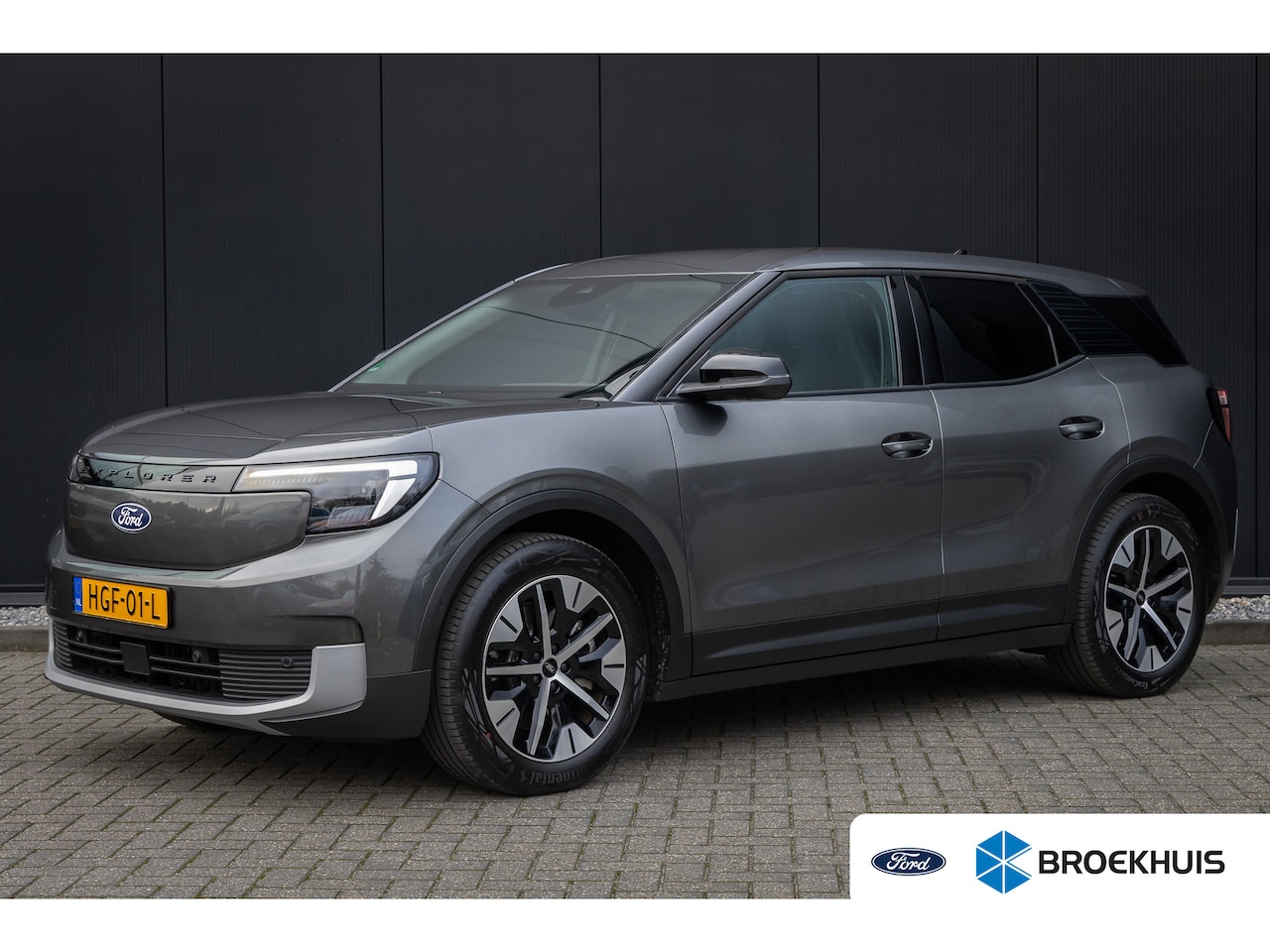 Ford Explorer - Extended Range RWD 79 kWh | Incl. Trekhaak | Parkeercamera | Adaptieve cruise | Full LED | - AutoWereld.nl