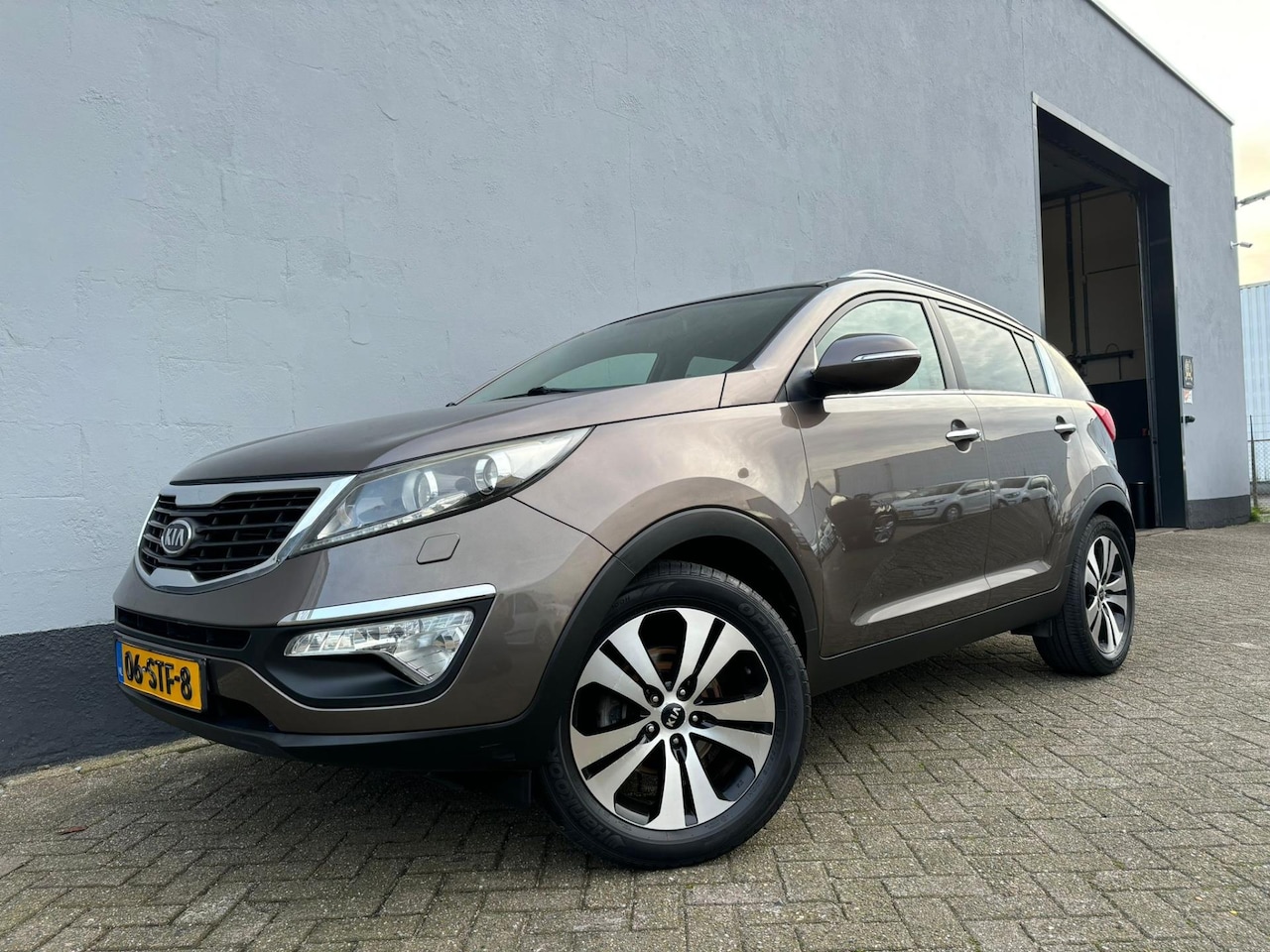 Kia Sportage - 2.0 X-clusive - Lederen Interieur - Stoel V.W. - AutoWereld.nl