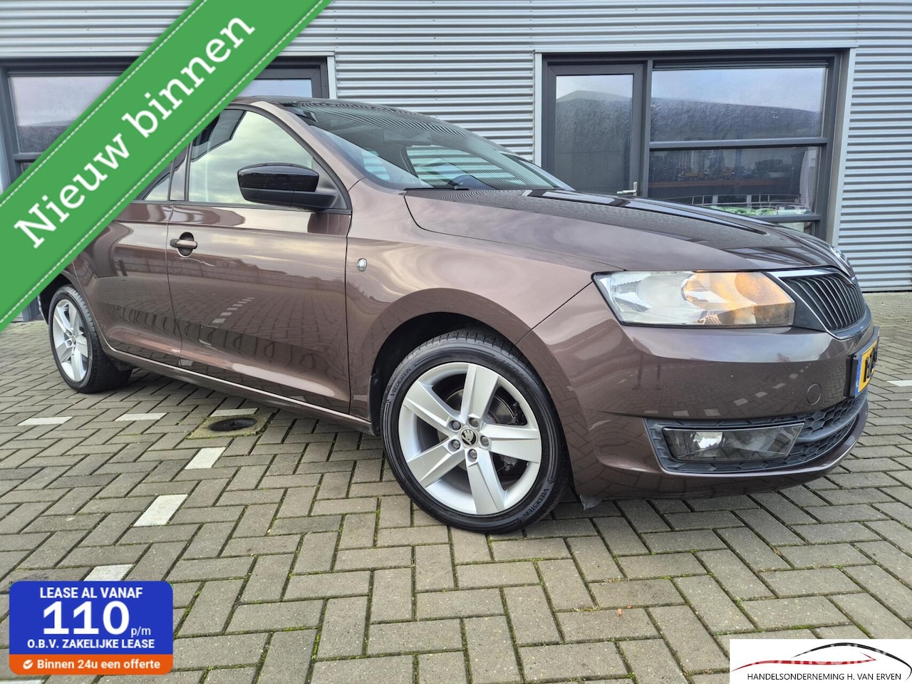 Skoda Rapid - 1.2 Style PANORAMADAK SPORTSTOELEN NAVI CLIMA - AutoWereld.nl