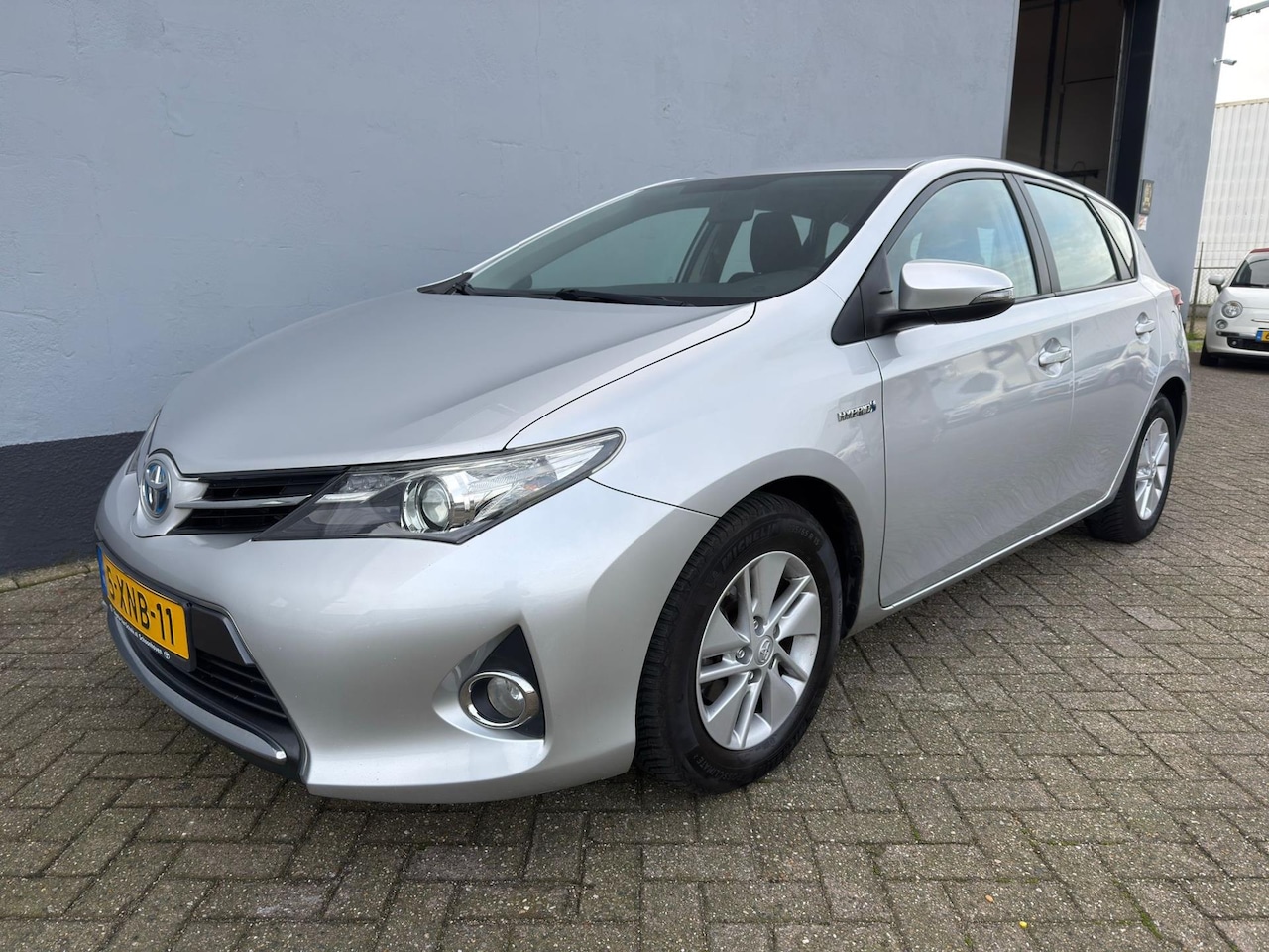 Toyota Auris - 1.8 Hybrid Aspiration - Cruise Control - AutoWereld.nl