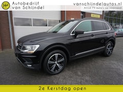 Volkswagen Tiguan - 1.4 TSI 150PK 4MOTION HIGHLINE OFFROAD AUTOMAAT PANORAMADAK 360CAMERA LEDER STOELVERWARMIN