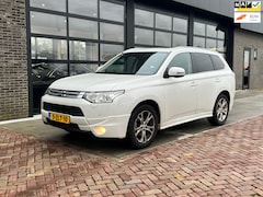 Mitsubishi Outlander - 2.0 Instyle | Automaat Defect | 7 Pers | Leer | Dak |