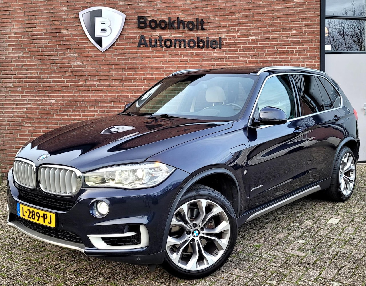 BMW X5 - xDrive 40e XDrive 40e, Pano, HUD, Camera, 4 nwe banden! (Dealer-onderhouden) - AutoWereld.nl