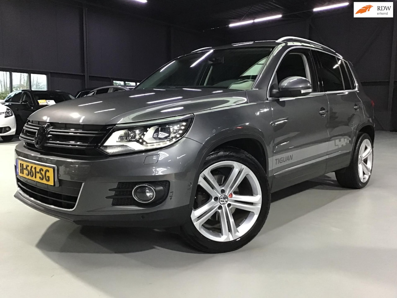 Volkswagen Tiguan - 1.4 TSI Sport&Style I New Apk & Beurt I Clima I Cruise I 160Pk I Led I Xenon I Stoelverw. - AutoWereld.nl