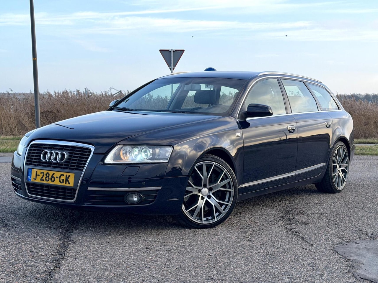 Audi A6 Avant - 4.2 FSI quattro edition Xenon - Navi - Leer - AutoWereld.nl