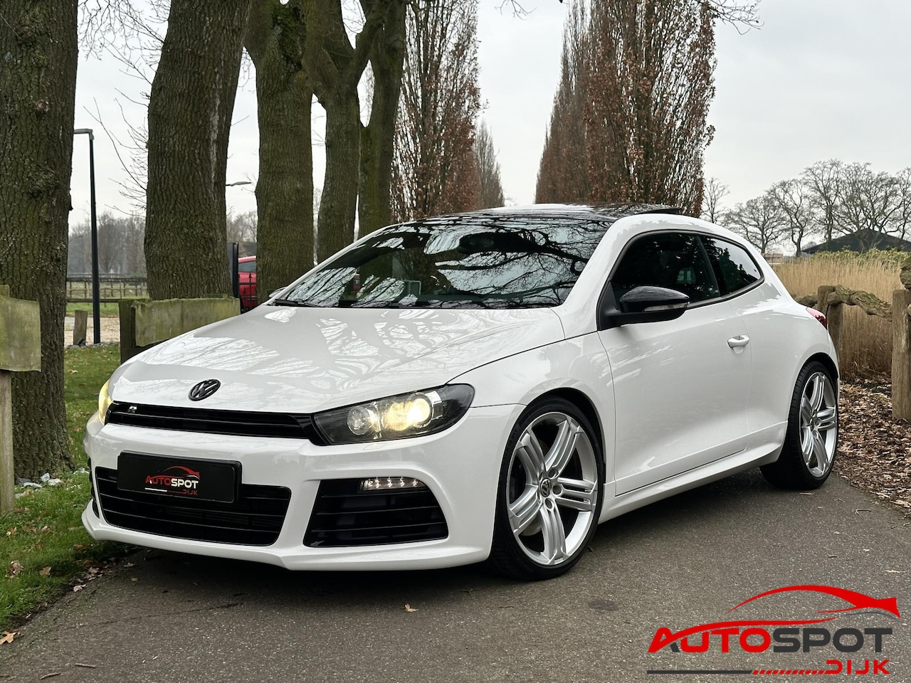 Volkswagen Scirocco - 2.0 TSI R - AutoWereld.nl