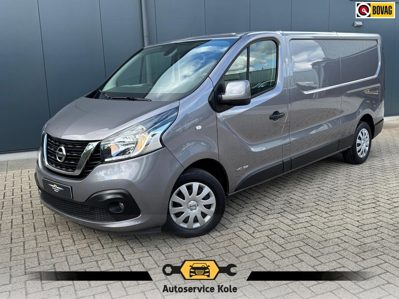 Renault Trafic - 1.6 dCi T29 L2H1 (Nissan NV300) * Cruise Control * Parkeersensoren * Trekhaak * - AutoWereld.nl