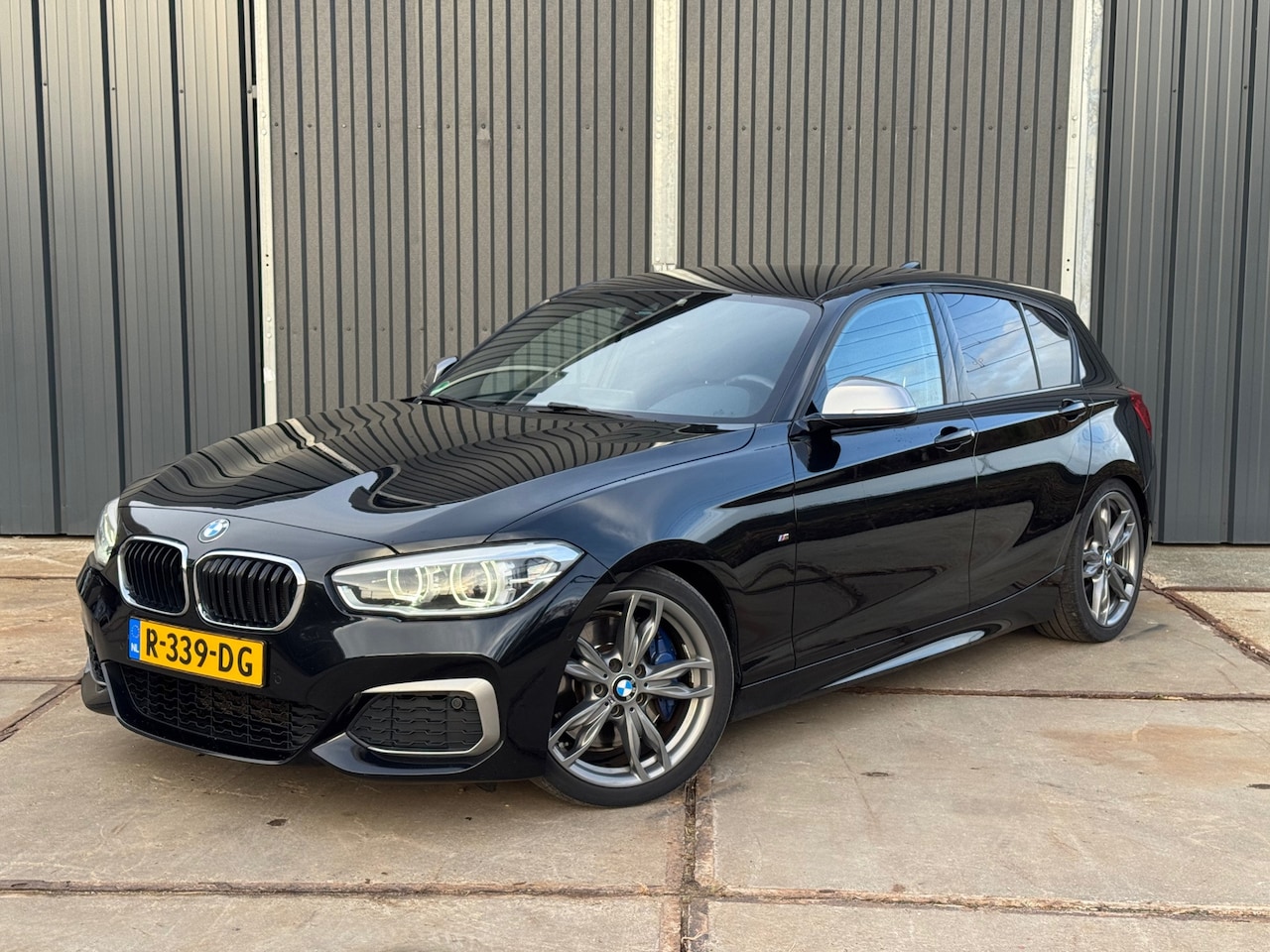 BMW 1-serie - M140i xDrive Centennial High Executive Memory | Mperformance | - AutoWereld.nl