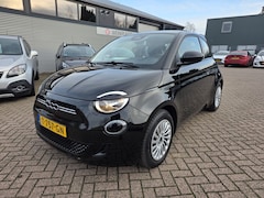 Fiat 500 - airco, apple carplay/andriod. 42 kWh