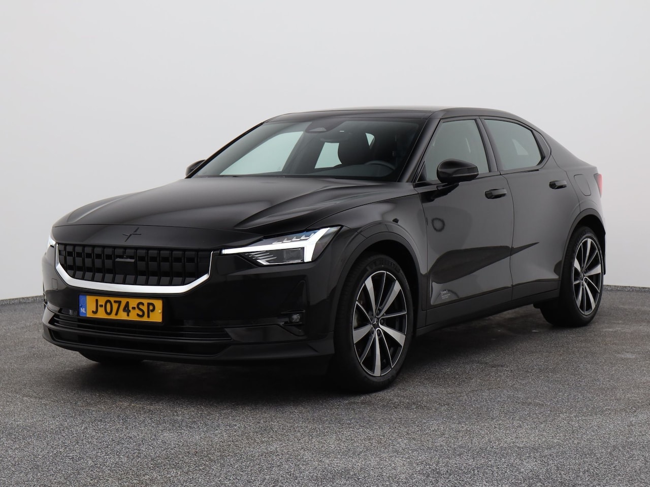 Polestar 2 - Long Range Dual Motor Launch Edition 78kWh | PANO | ADAPTIVE | H&K | STOEL- EN STUURVERW. - AutoWereld.nl