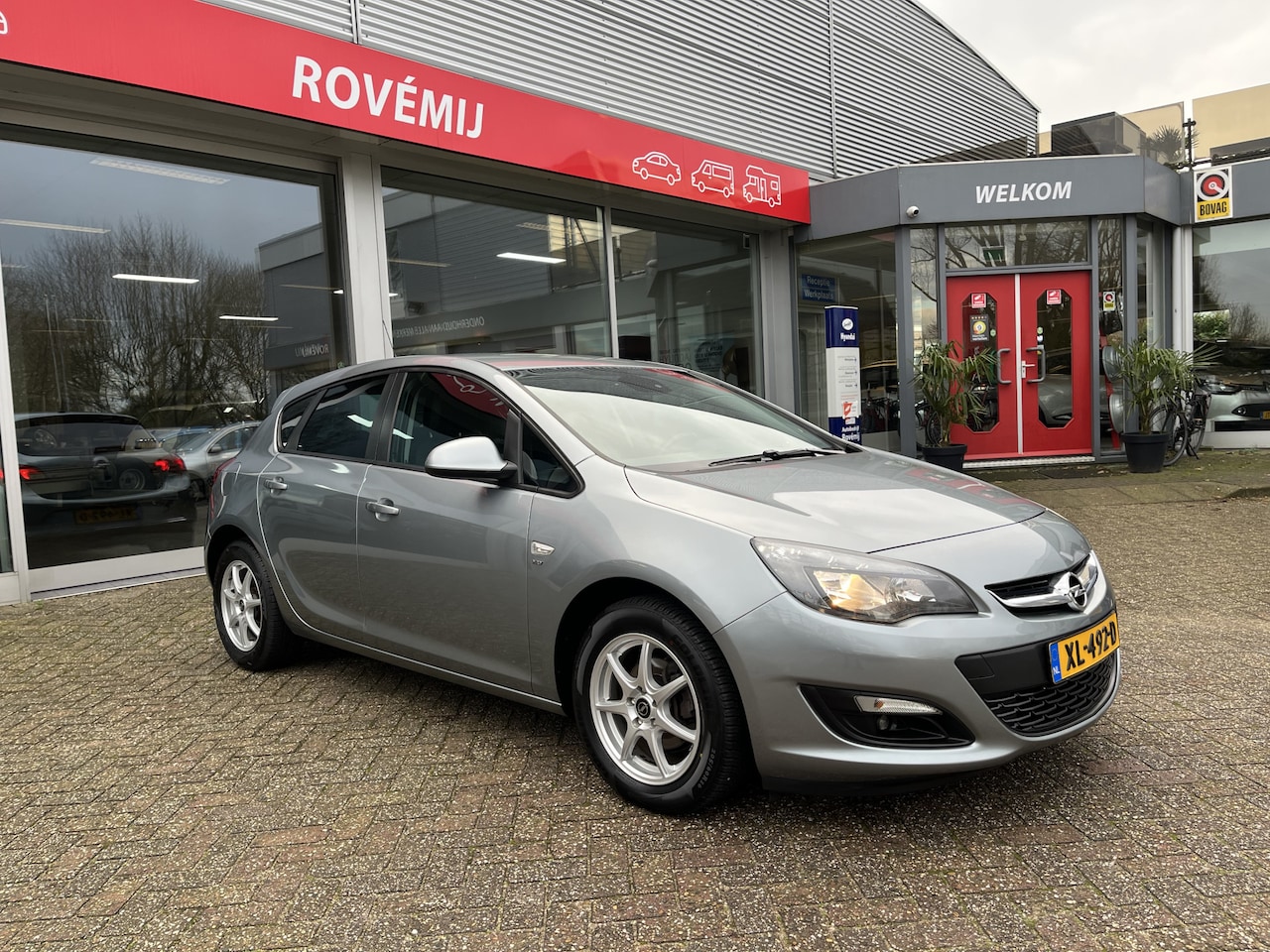 Opel Astra - 1.4 Turbo Blitz Cruise Control, Airco, Parkeersensoren. - AutoWereld.nl