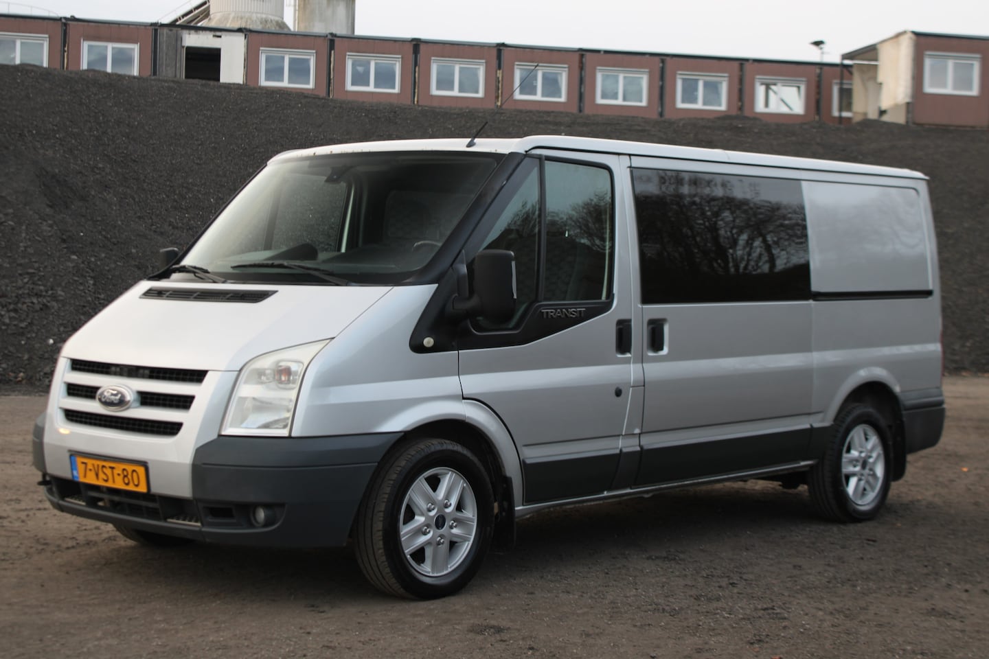 Ford Transit - 280M 2.2 TDCI SHD DC |Navi|Camera|dubbel cabine - AutoWereld.nl