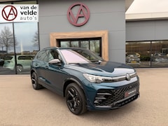 Volkswagen Tiguan - 1.5 eHybrid R-Line | Black line | 360 Camera | Trekhaak | Dode hoek | IQ light | Elek. kle