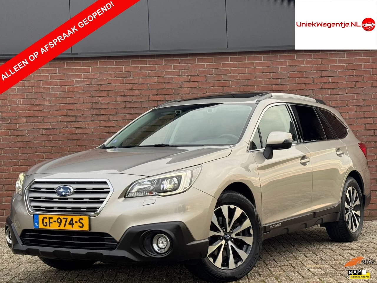Subaru Outback - 2.5i PREMIUM | NL-AUTO! | LEDER! | TREKHAAK! - AutoWereld.nl