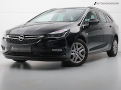 Opel Astra Sports Tourer - 1.2 Business Edition (APPLE CARPLAY, LED, STUUR-STOELVERWARMING, TREKHAAK, PARKEERSENSOREN