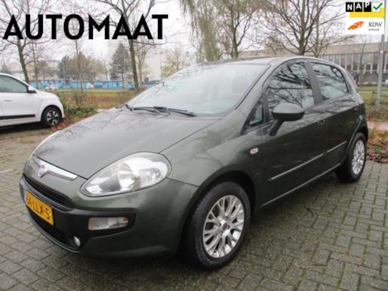 Fiat Punto Evo - 1.4 Dynamic 5-deurs Automaat - AutoWereld.nl