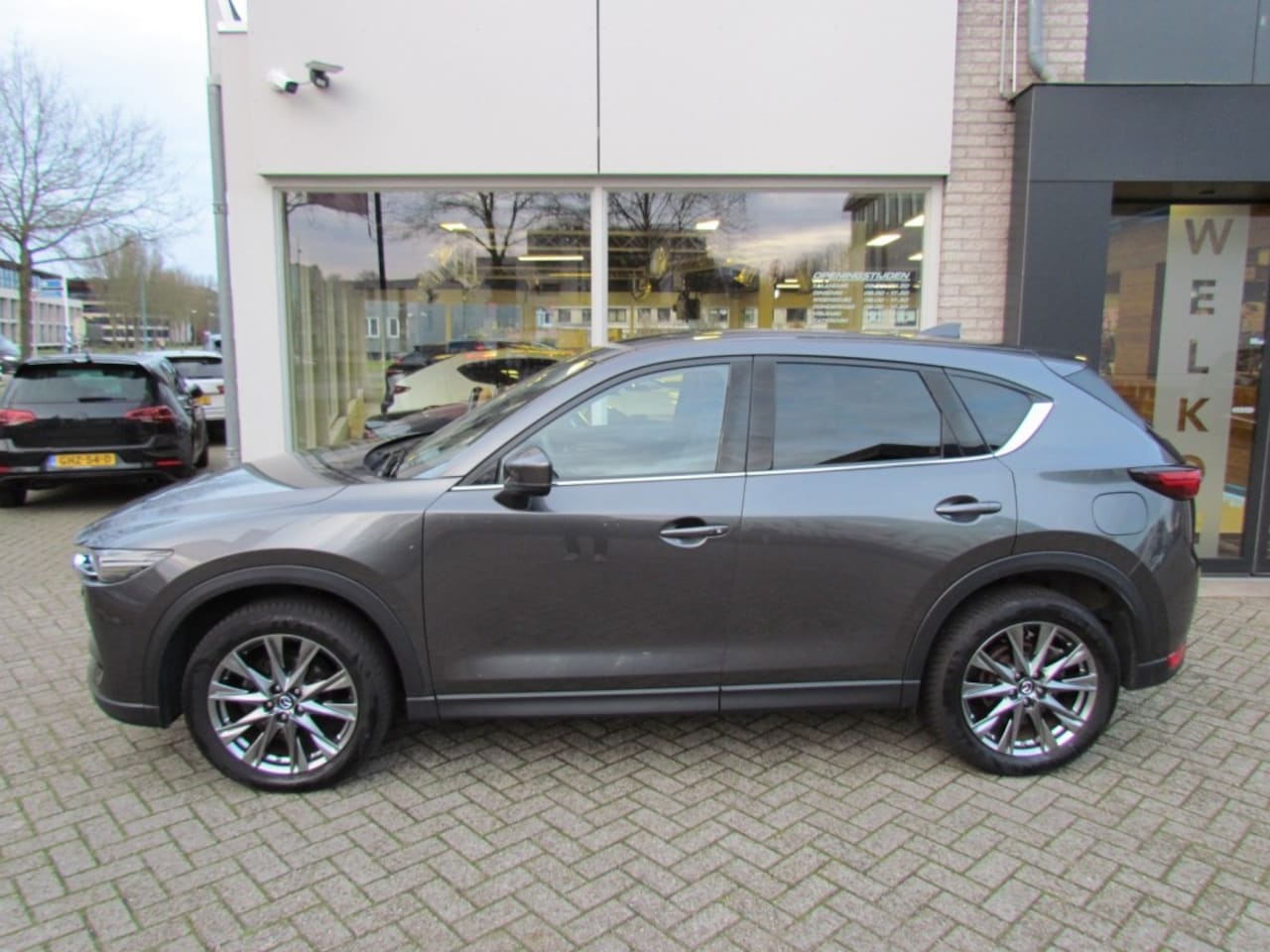 Mazda CX-5 - 2.0 Skyactiv-G 165pk 6AT 2WD Signature - AutoWereld.nl