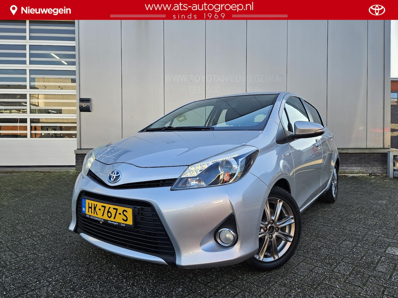 Toyota Yaris - 1.5 Full Hybrid Aspiration Plus | winter en zomerbanden | Navigatie | - AutoWereld.nl