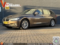 BMW 3-serie Touring - 320d High Executive | Dealer Onderhouden | Dakota Leder | Climate | Cruise | Navi | Stoelv