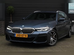 BMW 5-serie Touring - 530e M-Sport | Stuur en Stoelverwarming | HUD | Elektrische stoelen | Sfeerverlichting