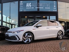 Volkswagen Golf - 2.0 TSI GTI IQ-Light | Camera | Stuur/Stoelverw. | ACC