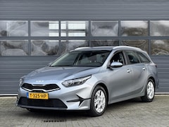 Kia Cee'd Sportswagon - CEED 1.5 T-GDI DYNAMICLINE I TREKHAAK I APPLE CARPLAY I ADAPT. CRUISE CONTROL I P-CAMERA
