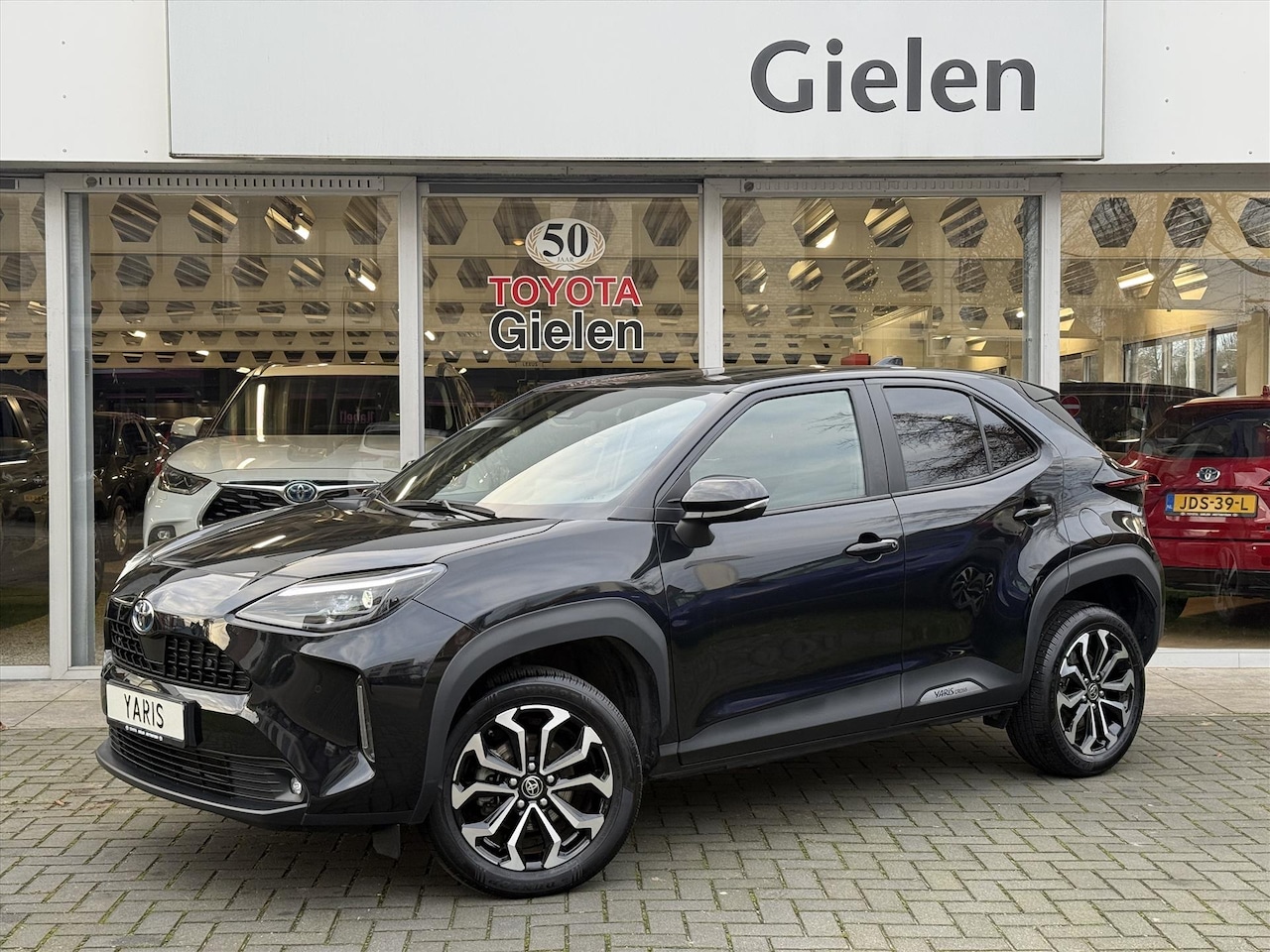 Toyota Yaris Cross - 1.5 Hybrid Dynamic Plus | Dodehoekherkenning, Parkeersensoren, Stoel + Stuurverwarming, Sm - AutoWereld.nl