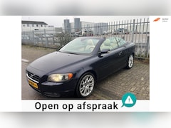 Volvo C70 Convertible - 2.4 170PK Momentum Leder Memory PDC