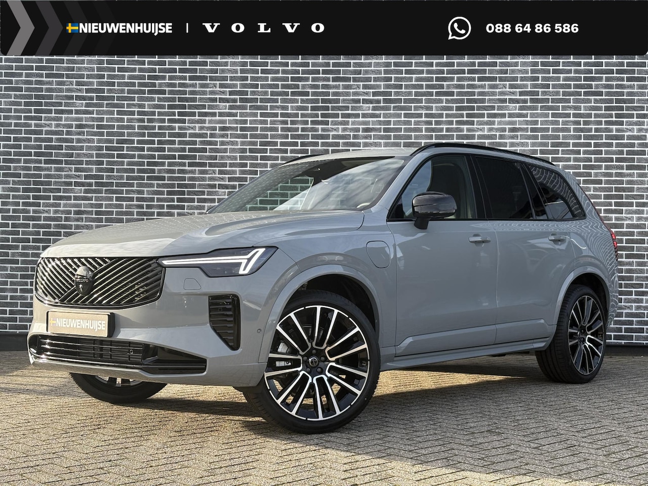 Volvo XC90 - 2.0 T8 Plug-in hybrid AWD Plus Dark | Facelift | Head-up display | 22" 7-dubbelspaaks Glos - AutoWereld.nl