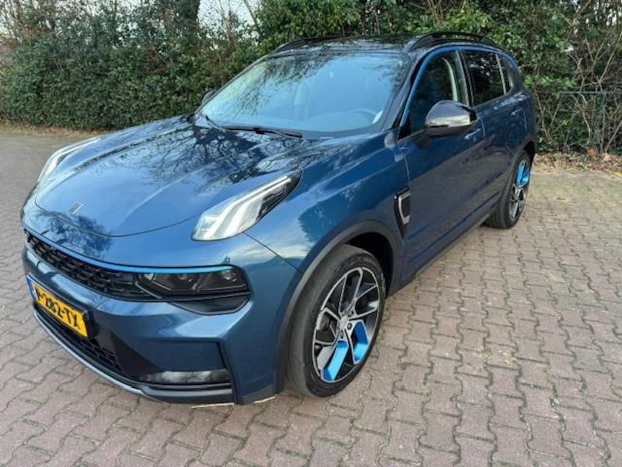 Lynk & Co 01 - 1.5 Plug In/Panoramadak/apple Carplay 360 Camera/Infinity by Harman - AutoWereld.nl