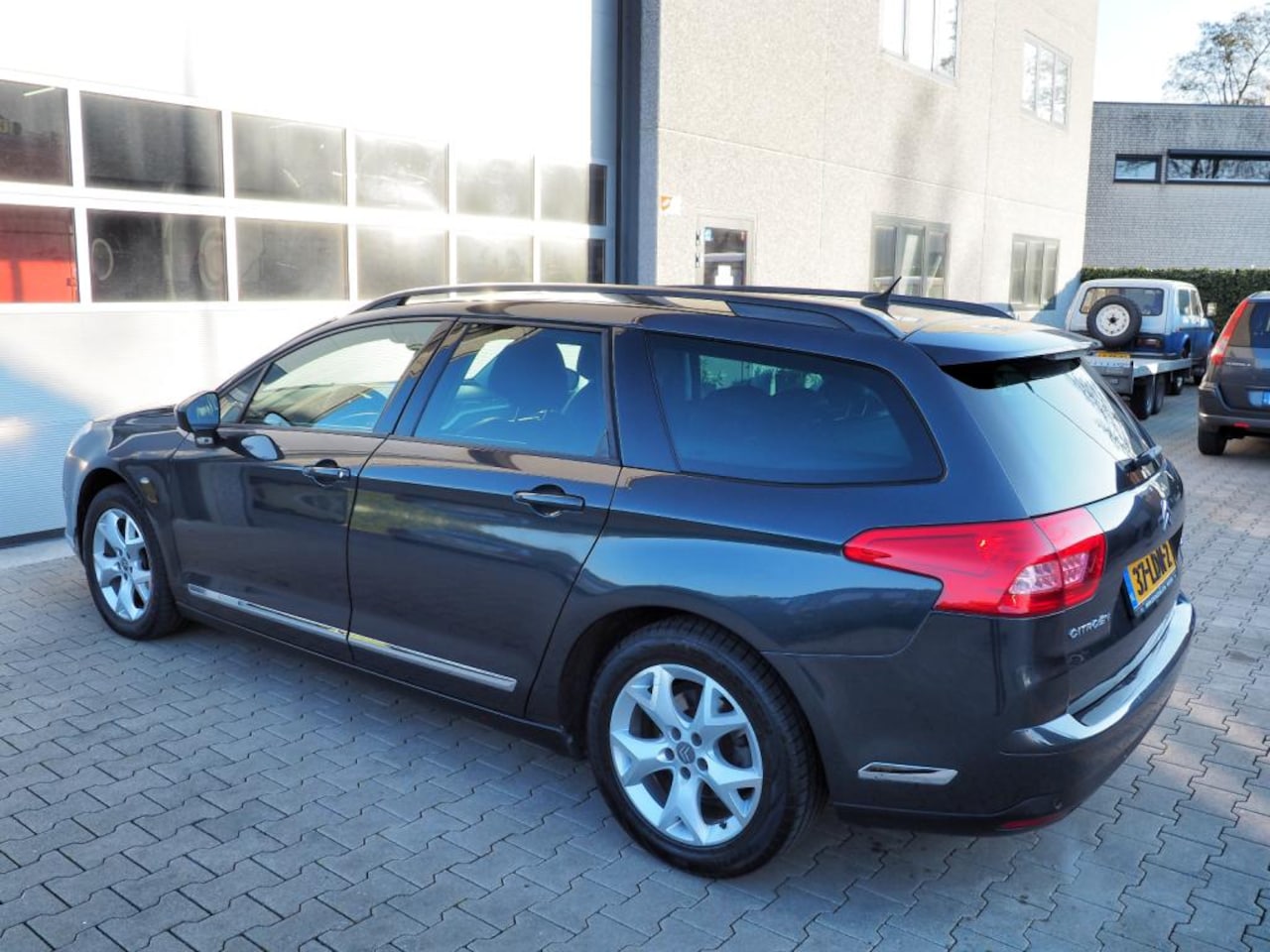 Citroën C5 Tourer - 1.6 THP Business CLIMA CRUISE NAVI TREKH.