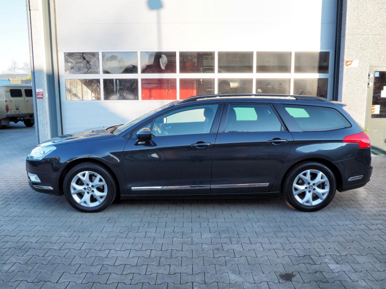 Citroën C5 Tourer - 1.6 THP Business CLIMA CRUISE NAVI TREKH.