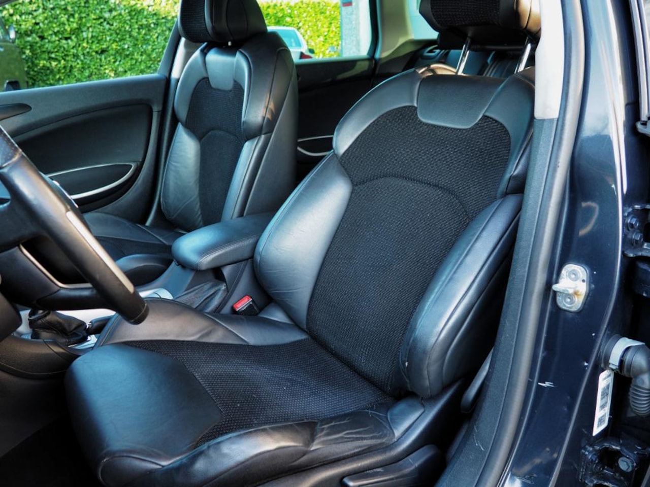 Citroën C5 Tourer - 1.6 THP Business CLIMA CRUISE NAVI TREKH.