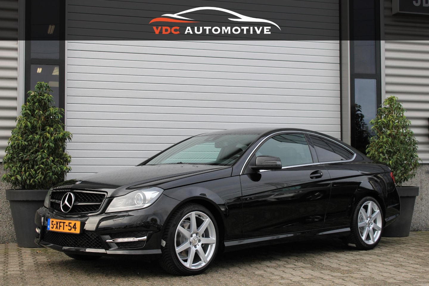 Mercedes-Benz C-klasse Coupé - 250 AMG Xenon ILS | Stoelverwarming | Navi | Compleet Onderhouden - AutoWereld.nl