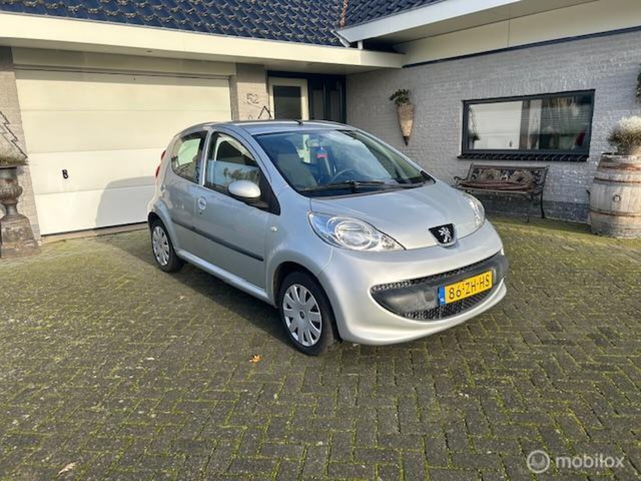 Peugeot 107 - 1.0-12V XS 5-drs Elekt. ramen Nieuwe APK! - AutoWereld.nl