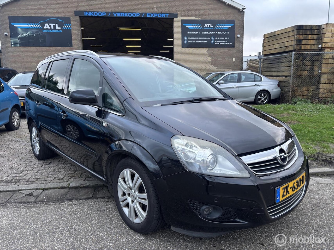 Opel Zafira - 1.8 Cosmo 1.8 Cosmo - AutoWereld.nl