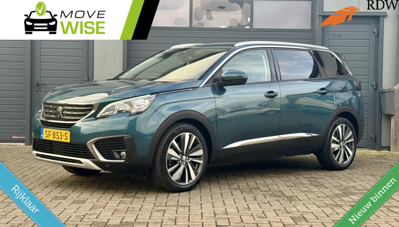 Peugeot 5008 - 1.2 -131pk Allure | 7 Persoons | 99.000 km NAP | 1e Eigenaar | Trekhaak Afnb. | Camera | D - AutoWereld.nl