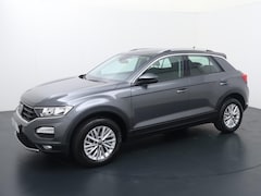 Volkswagen T-Roc - 1.0 TSI Style | 110 PK | Achteruitrijcamera | Adaptive cruise control | Apple CarPlay / An