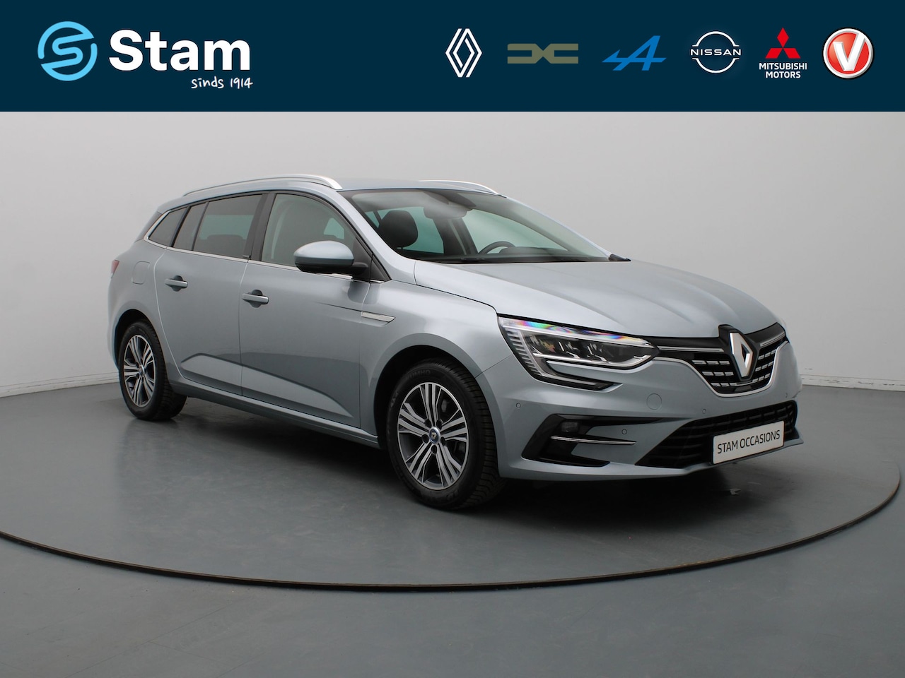 Renault Mégane E-Tech - Estate Plug-In Hybrid 160pk Intens Head-Up | Camera | Cruise | Parkeersens. v+a | Stoel-/s - AutoWereld.nl