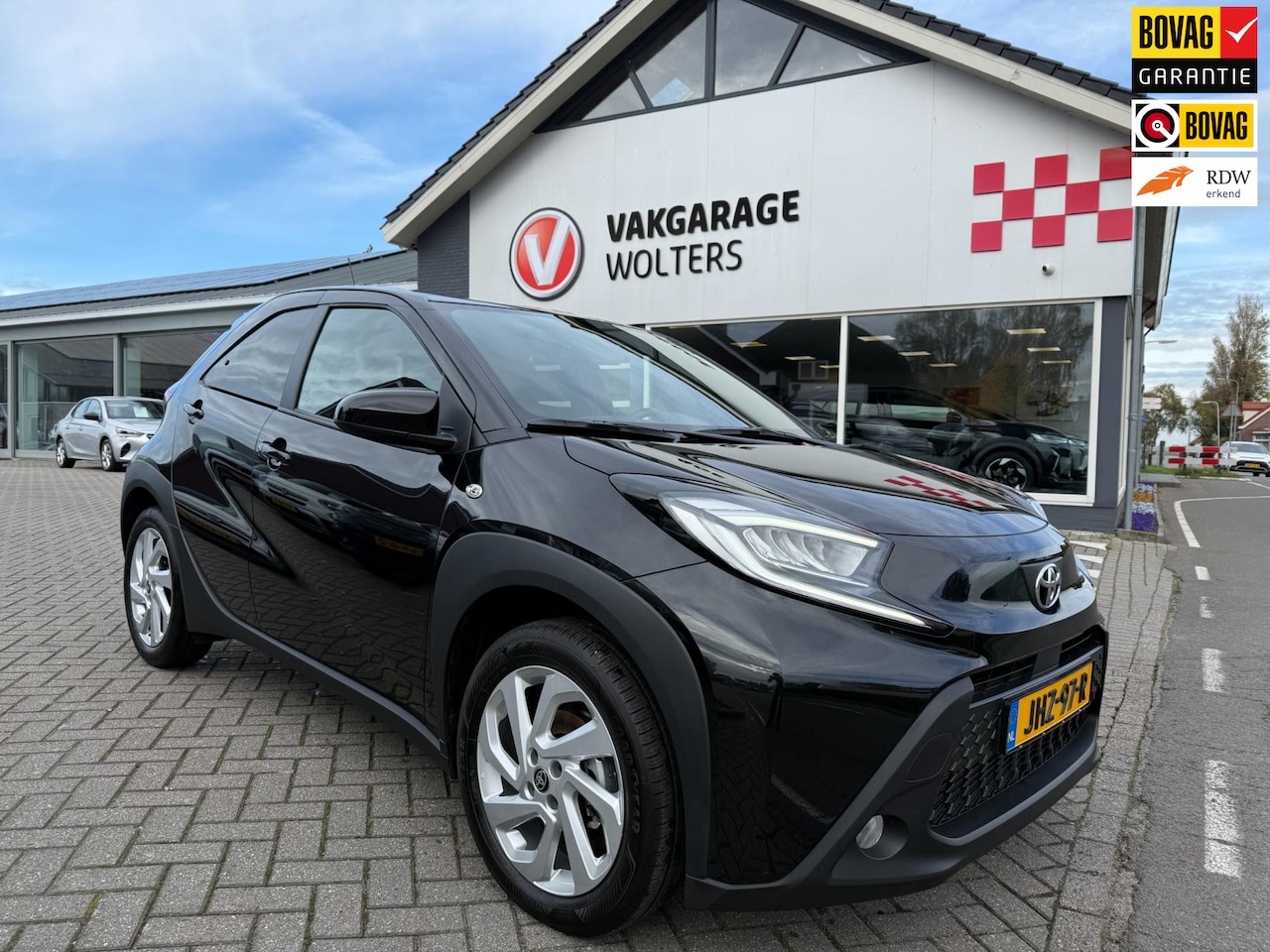 Toyota Aygo X - 1.0 VVT-i S-CVT first AUTOMAAT/RIJKLAARPRIJS! - AutoWereld.nl