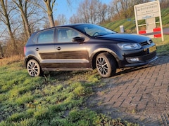 Volkswagen Polo - 1, 2