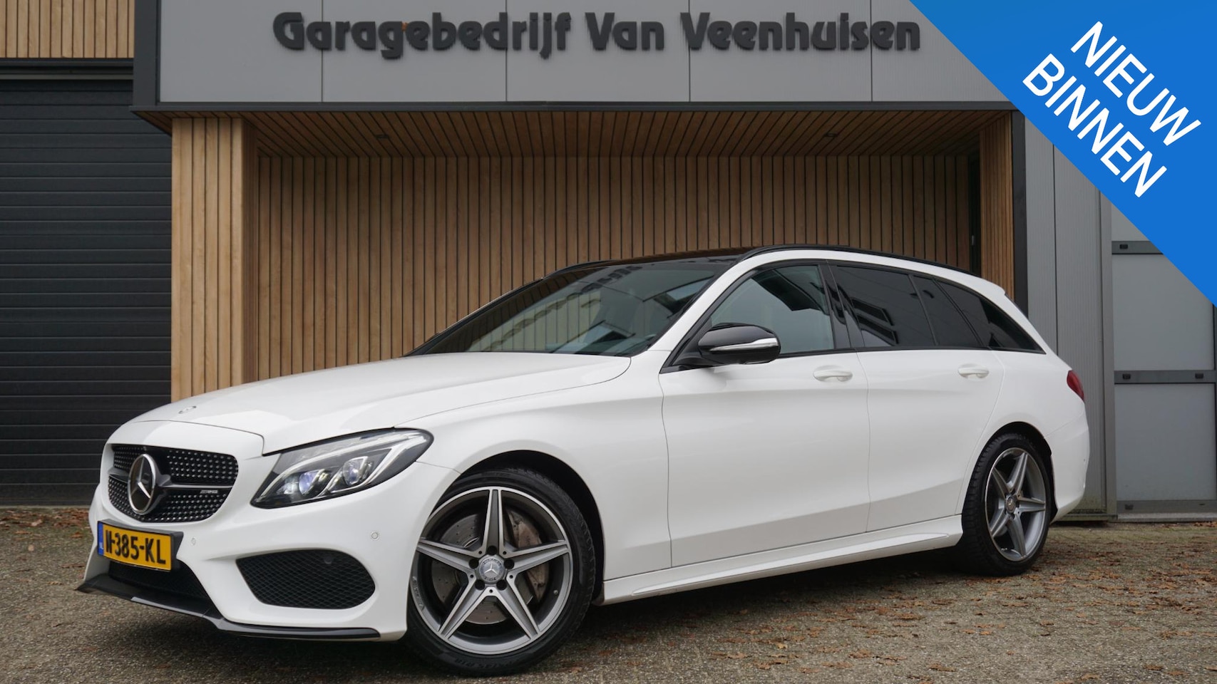 Mercedes-Benz C-klasse Estate - 250 211pk AMG-line Pano.Dak Led Leder *Black Optik* Standkachel Keyless Burmester 360 View - AutoWereld.nl