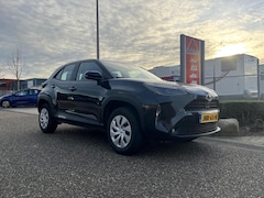 Toyota Yaris Cross - 1.5 Hybrid Active | Adaptive Cruise Control | Apple/Android Carplay | Achteruitrijcamera |