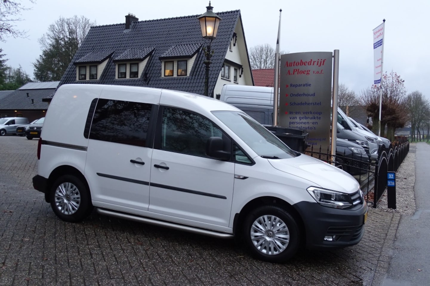 Volkswagen Caddy - 2.0 TDI L1H1 BMT Com NAVI DAB MARGE BTW / Bpm Vrij - AutoWereld.nl